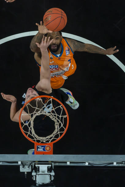 与当时的队 与当时的队